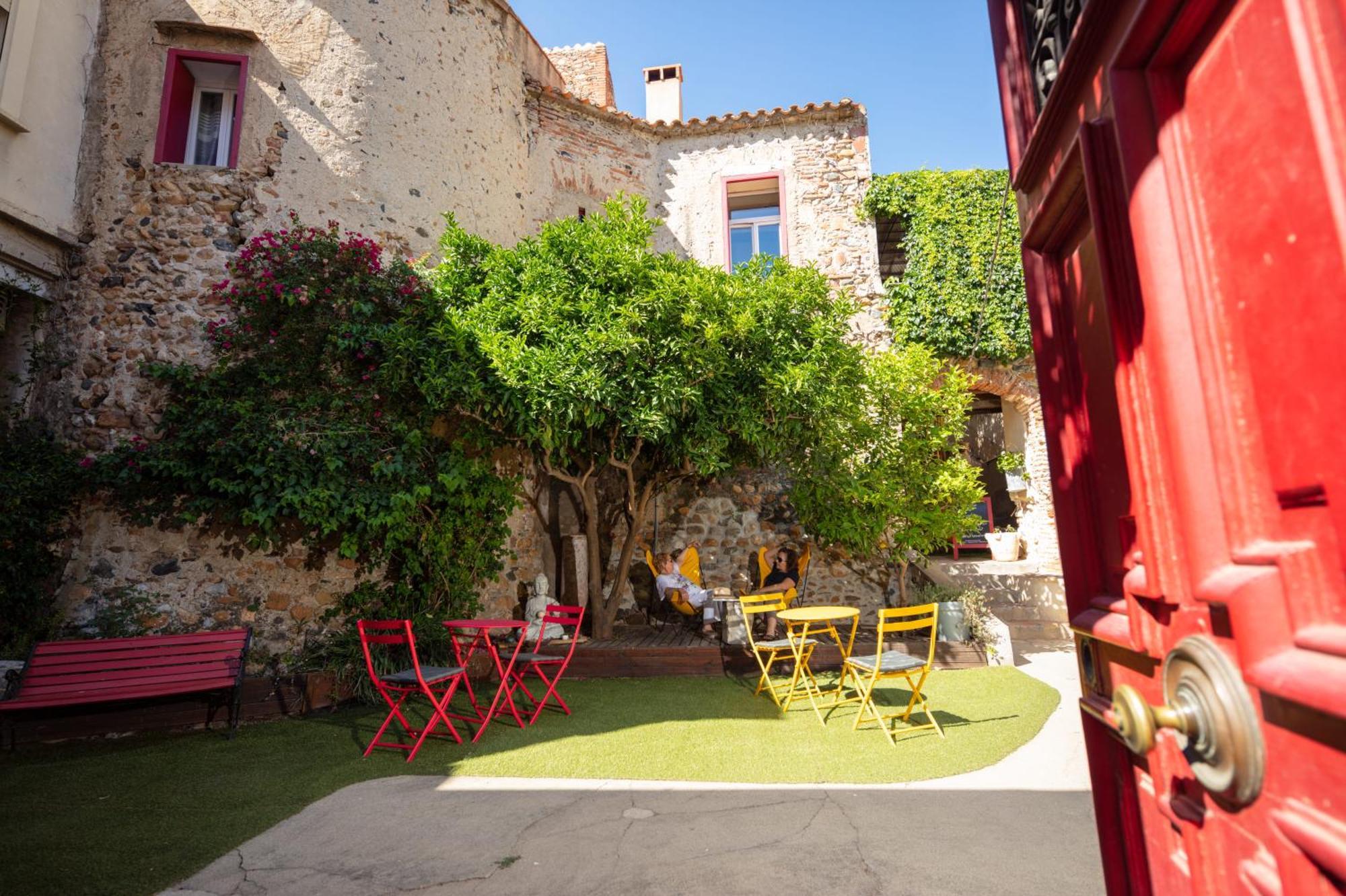 La Tour Du Terroir Bed & Breakfast Rivesaltes Bagian luar foto