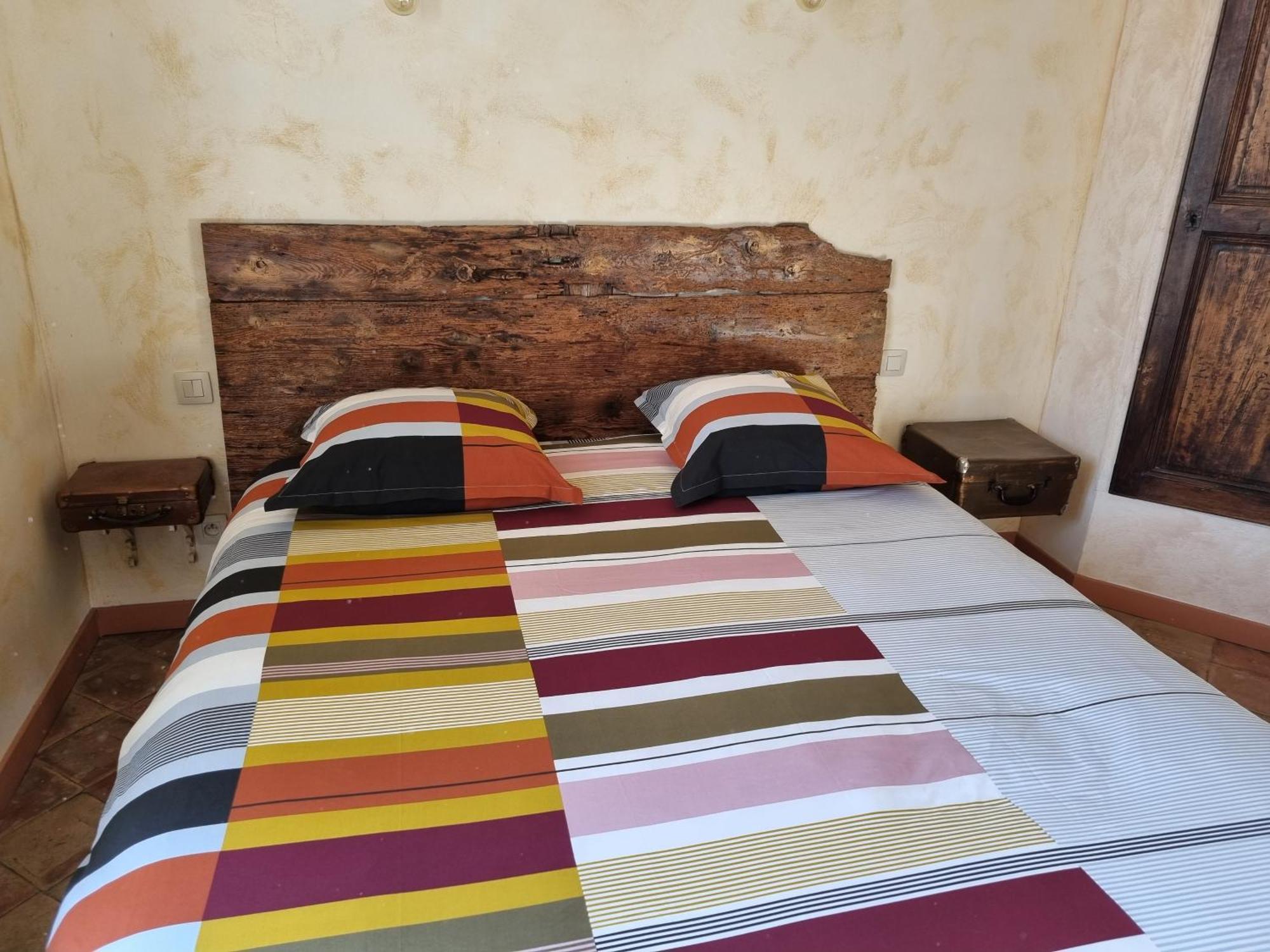 La Tour Du Terroir Bed & Breakfast Rivesaltes Bagian luar foto