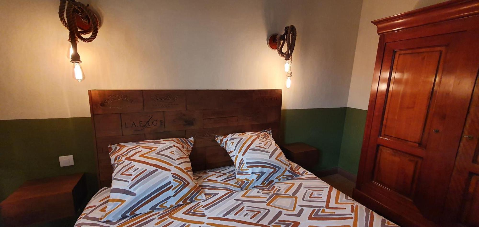 La Tour Du Terroir Bed & Breakfast Rivesaltes Bagian luar foto