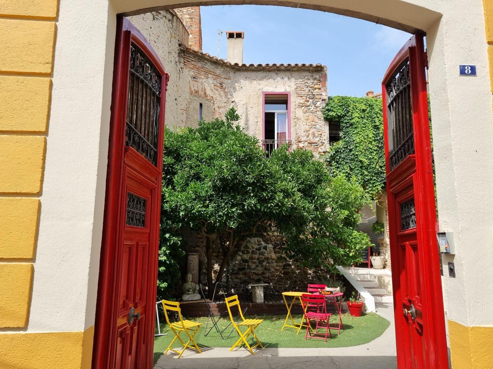 La Tour Du Terroir Bed & Breakfast Rivesaltes Bagian luar foto