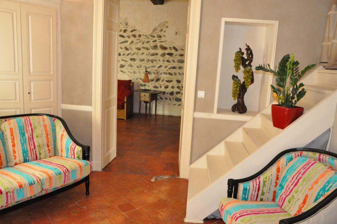 La Tour Du Terroir Bed & Breakfast Rivesaltes Bagian luar foto