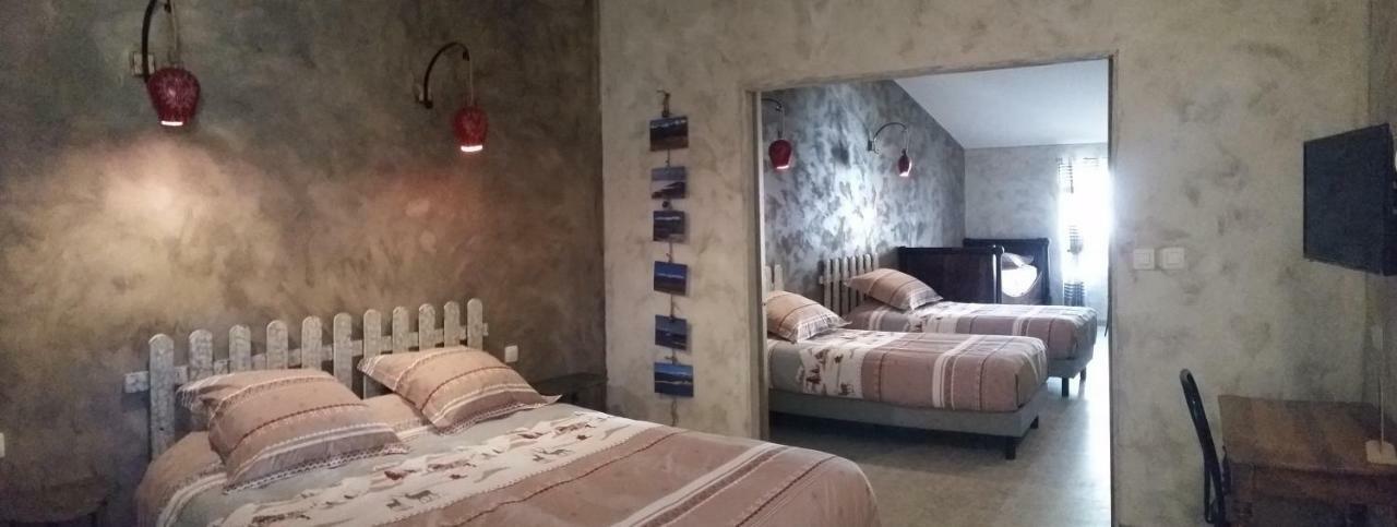 La Tour Du Terroir Bed & Breakfast Rivesaltes Bagian luar foto