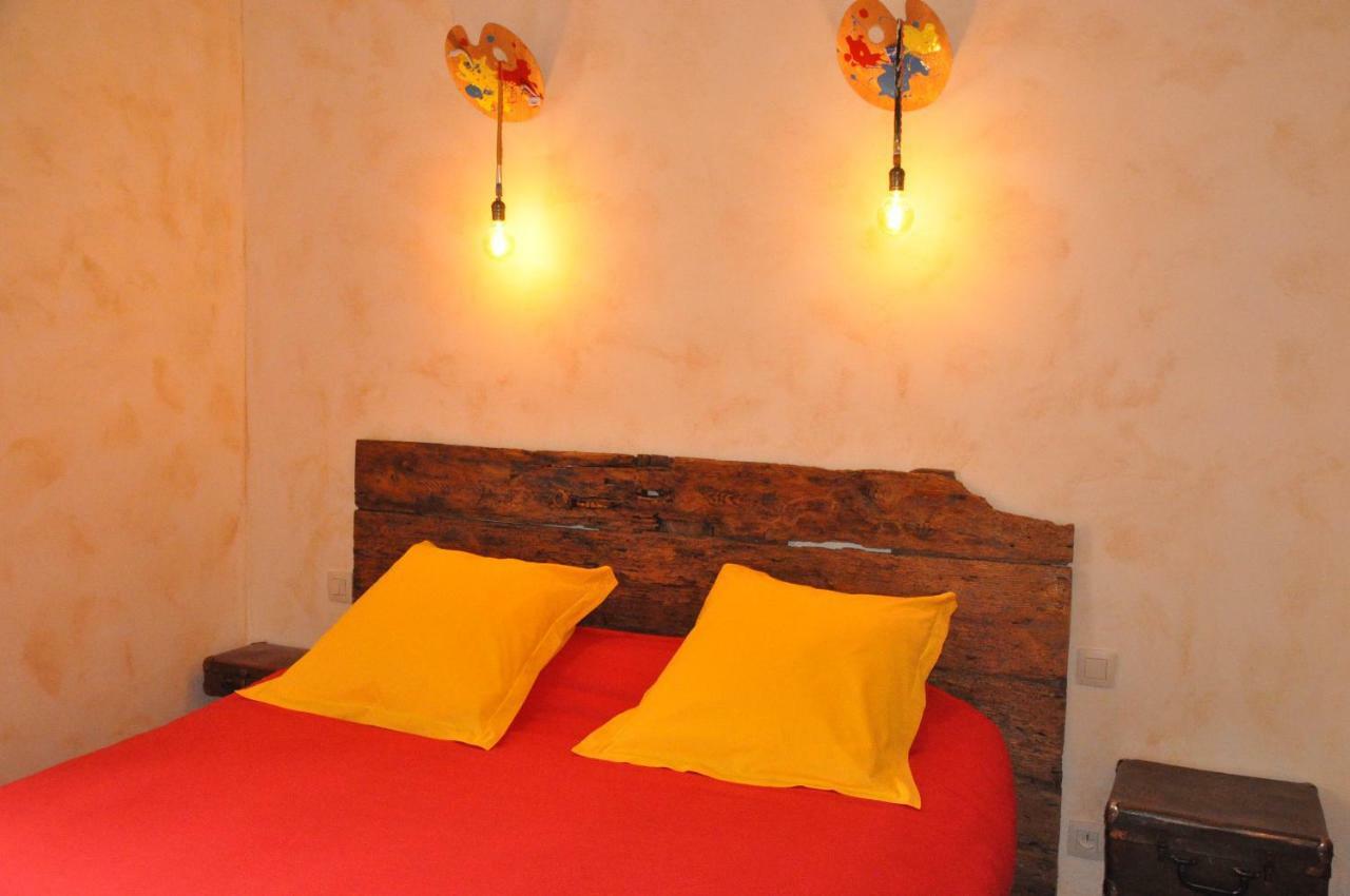 La Tour Du Terroir Bed & Breakfast Rivesaltes Bagian luar foto