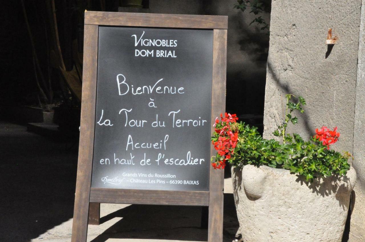 La Tour Du Terroir Bed & Breakfast Rivesaltes Bagian luar foto